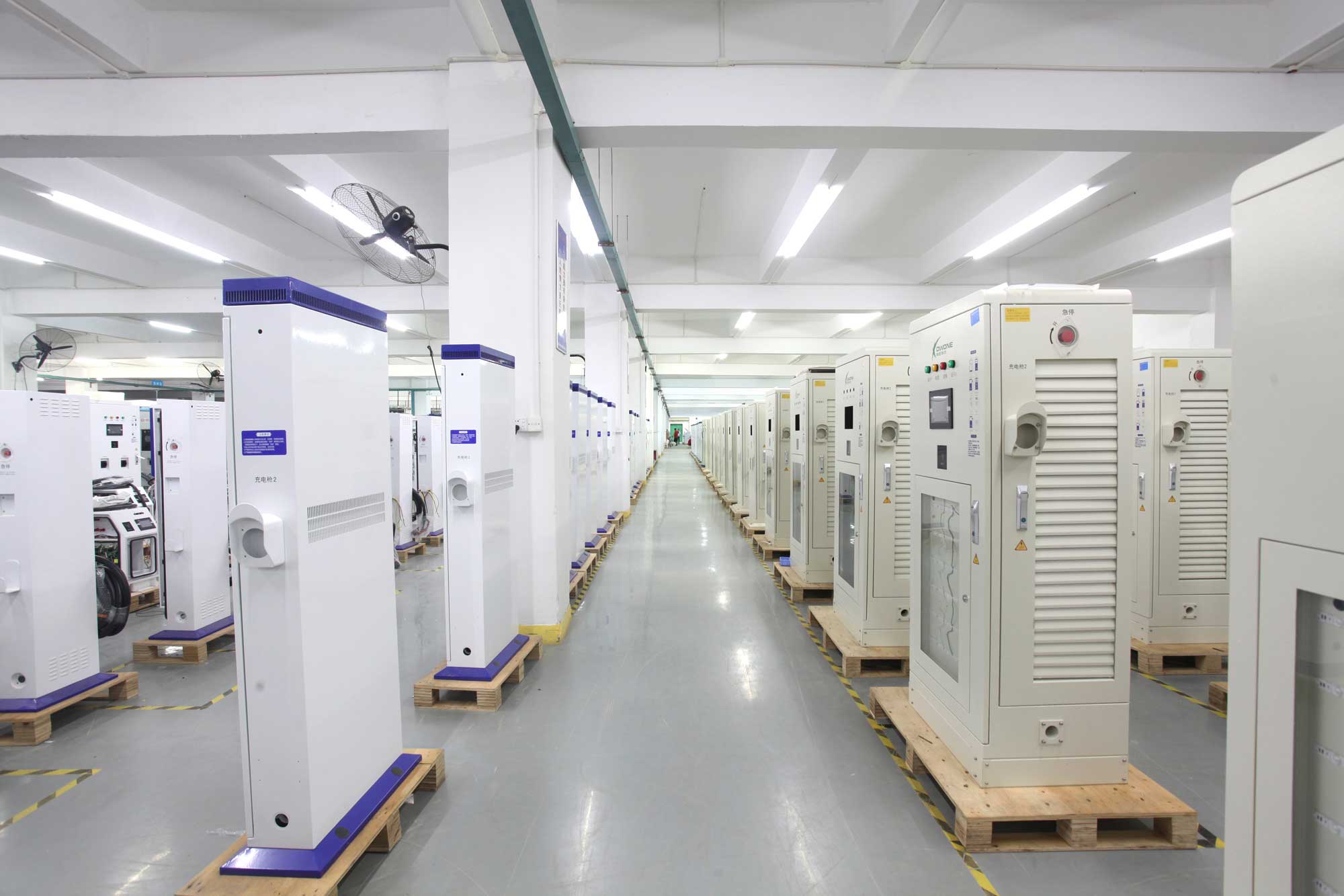 充電樁生產車間(圖1)