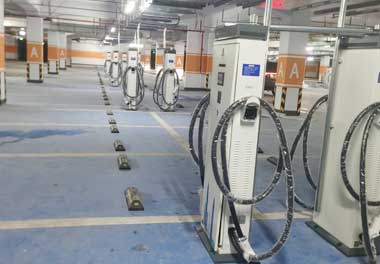 新能源汽車一個小時(shí)充40度電(圖1)